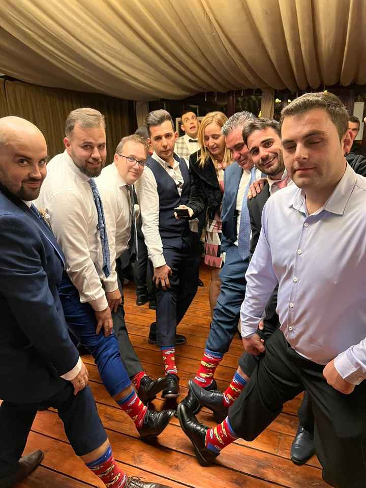 Calcetines molones para novios aquí 😎 - 2