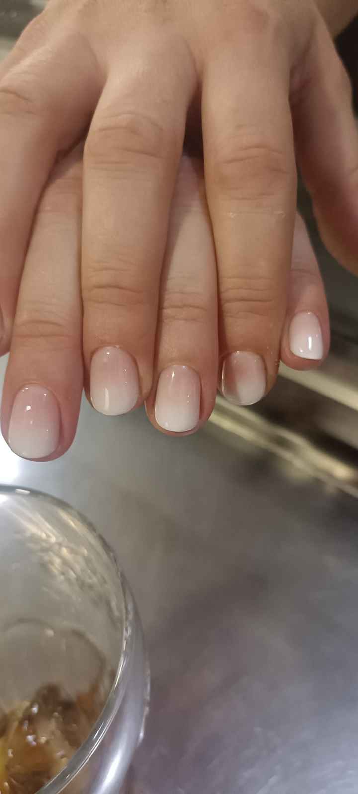 Duda color de uñas - 2