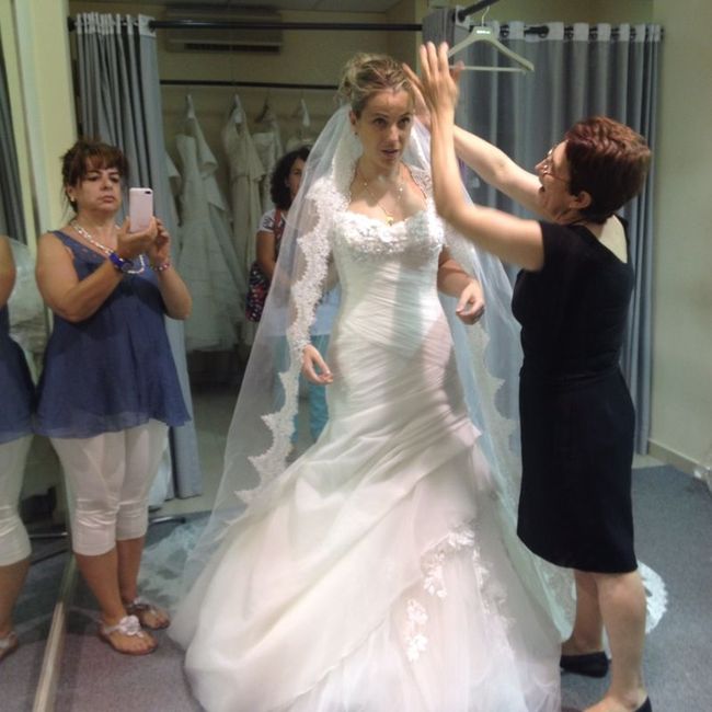 Novias que se casaron o se casan con modelos de la sposa - 1
