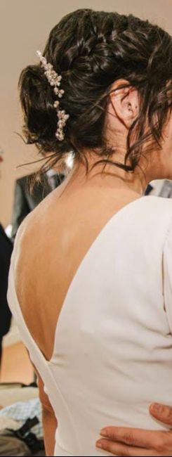 ¿Optarás por un moño bajo para el día de tu boda? 4