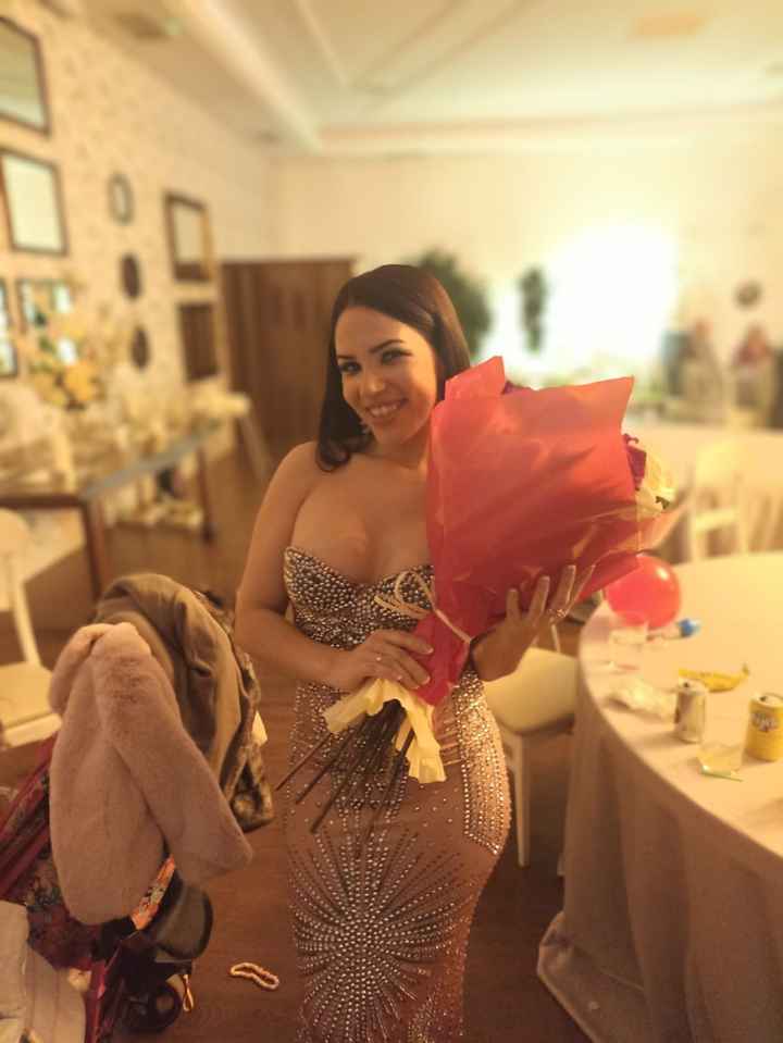¿Se arrodilló cuando te dio el anillo? - 1