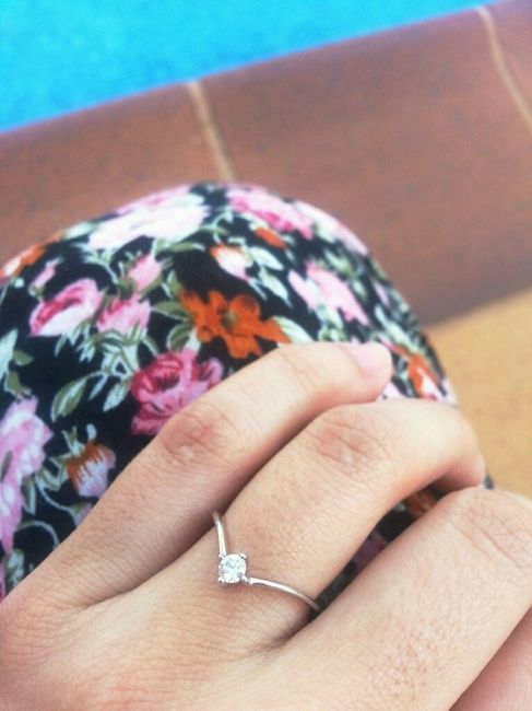 Pongamos todas nuestro anillo de compromiso - 1