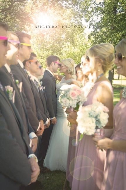 novios gafas de sol
