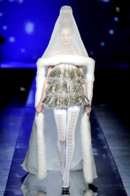 vestidos de novia monstruosos