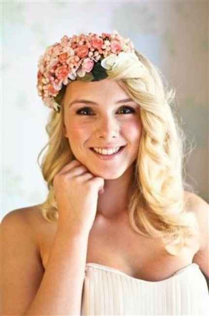 semirrecogido novia