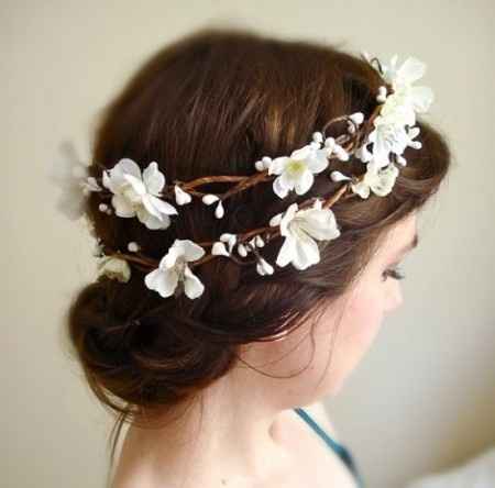 peinado de novia flores
