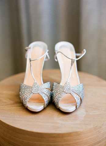 zapatos plateados