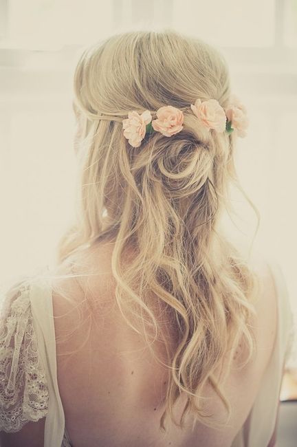 15 peinados de novias para una boda rústica 1