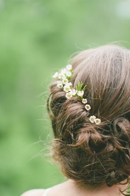 15 peinados de novias para una boda rústica 9