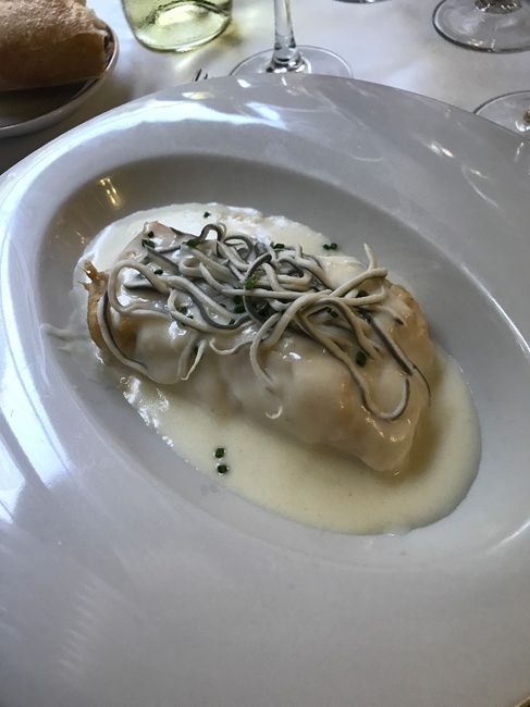 merluza a cava con gulas