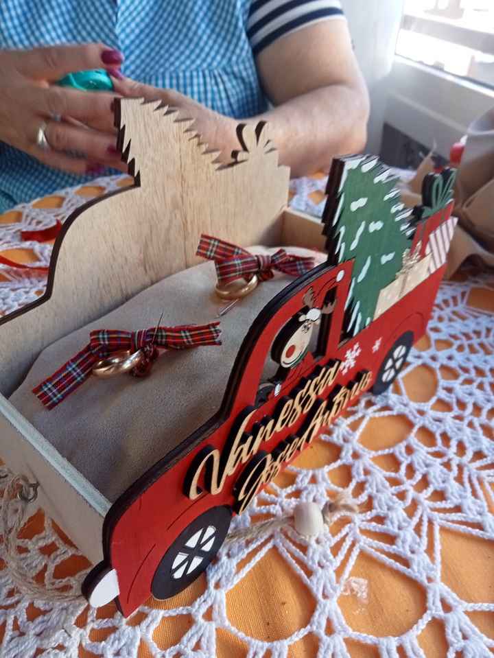 Porta alianzas navideño🎄 - 1