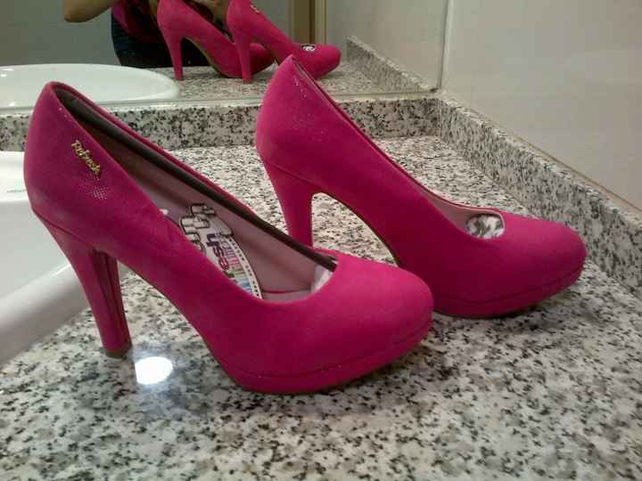 zapatos fucsia