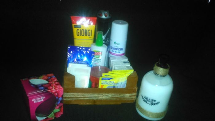 cesta para los baños de chicos