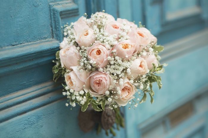 ¿Cuál de estas combinaciones rosas os gusta más para un ramo de novia? 🌸 4