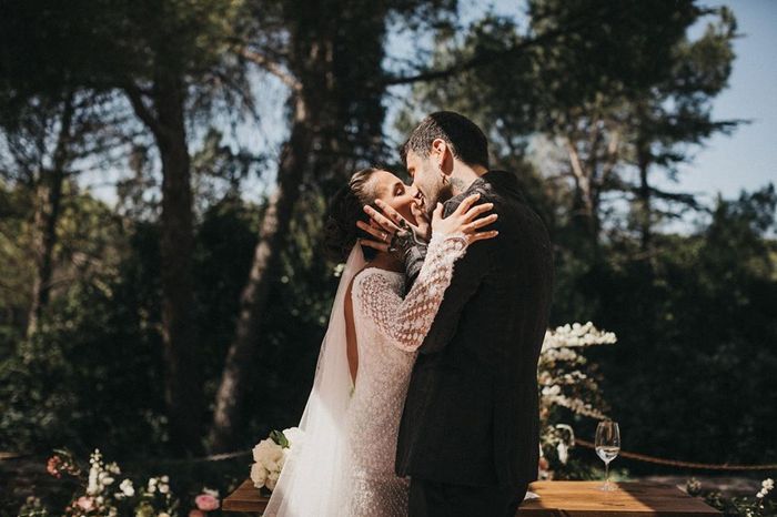 ¡Julia Nakamatsu y Melendi celebran su primer aniversario! 💍 1