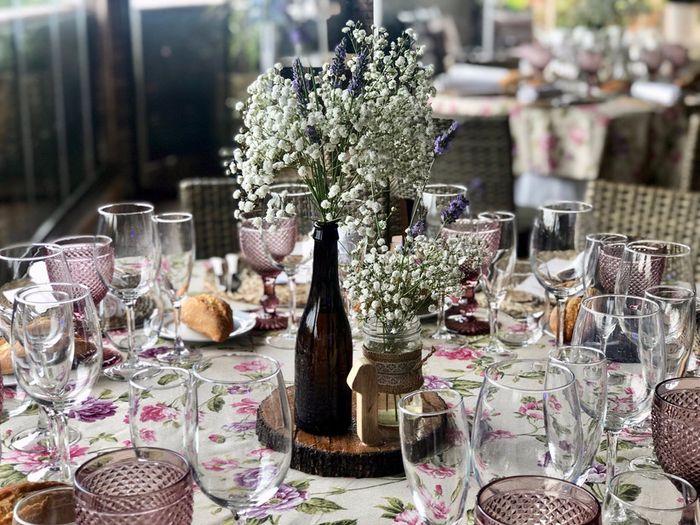 15 maneras de darle un toque morado a tu boda 💜 4