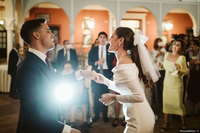 ¡Infinitas posibilidades de peinados con velo! 👰 2