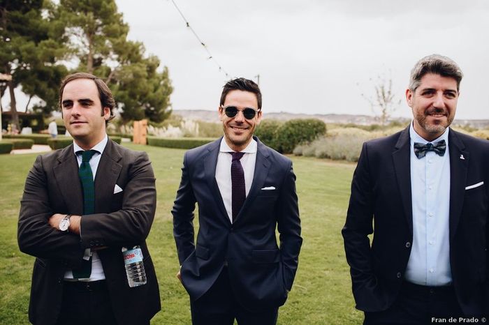 3 invitados guapérrimos, ¿cuál es tu look favorito? 1