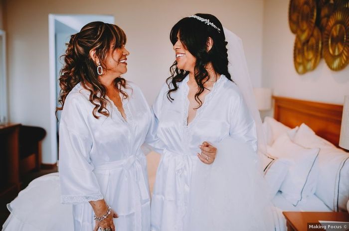 5 batas de novias reales, ¡elige con cuál te quedas! 2