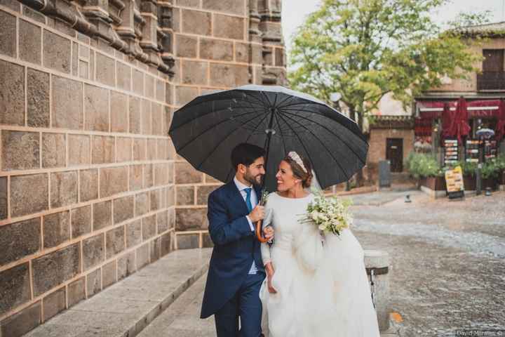 ¿Tendrás un paraguas preparado por si acaso? 🌂 - 1