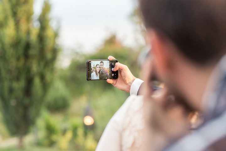 ¿Quién sale siempre mejor en los selfies? 😂 - 1