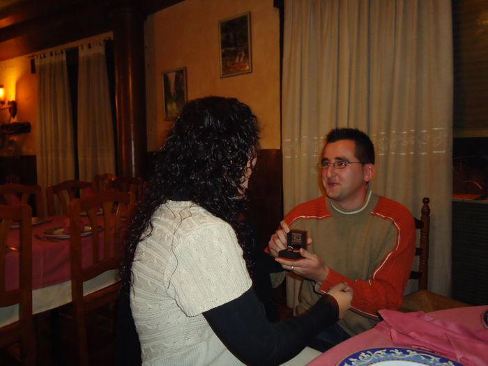 con el anillo!!!!!