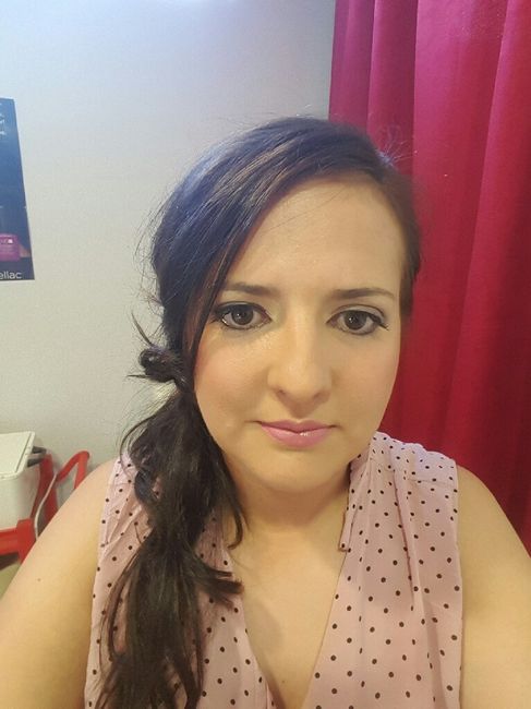 Hoy prueba de maquillaje, peinado y vestido. 3x1 - 3