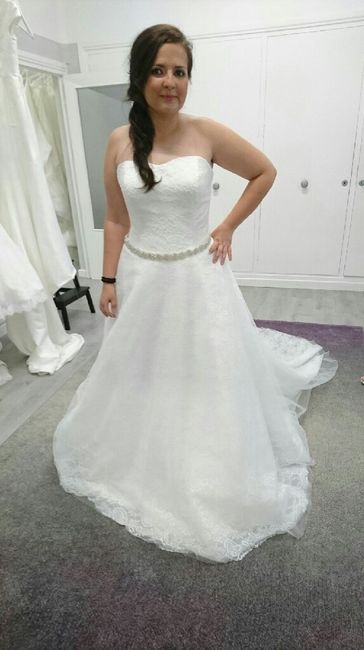 Hoy prueba de maquillaje, peinado y vestido. 3x1 - 6
