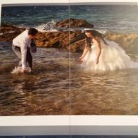 Duda lavar vestido tras mojarlo en la playa. - 2
