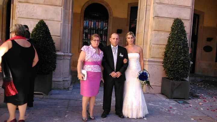 Hay os van algunas fotos de mi boda. - 9