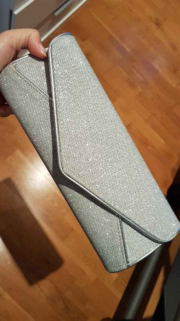  Bolso para llevar mis cosas y meter los sobres después. - 1