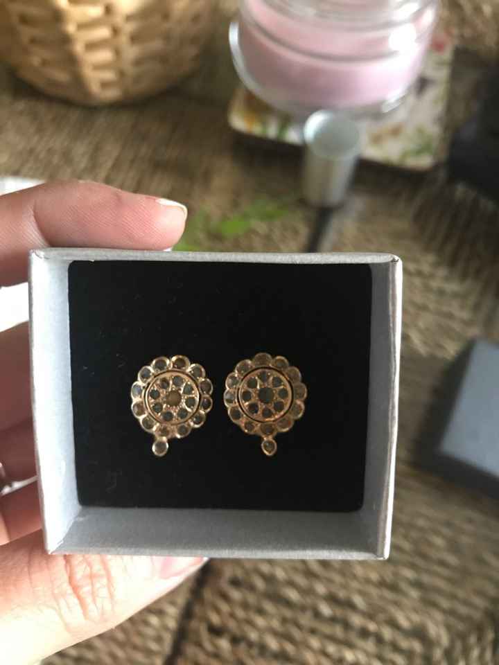 Pendientes - 1