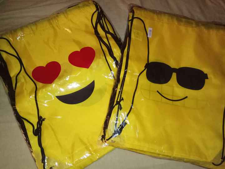 mochilas emoticonos