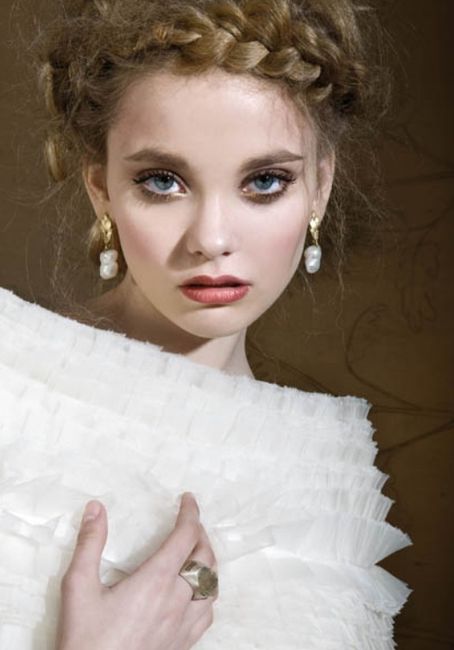 Tendencias maquillaje para novias 2010, Adolfo Domínguez