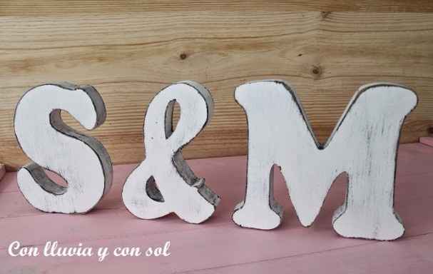 Letras medianas madera