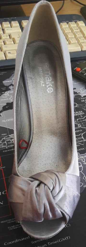 ¿De qué color serán tus zapatos? - 1
