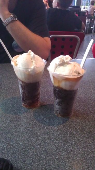Coca-Cola con helado de vainilla