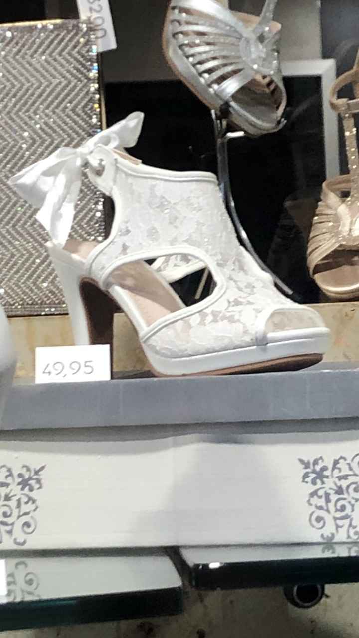 ¿Cuánto os han costado los zapatos de la boda? - 1