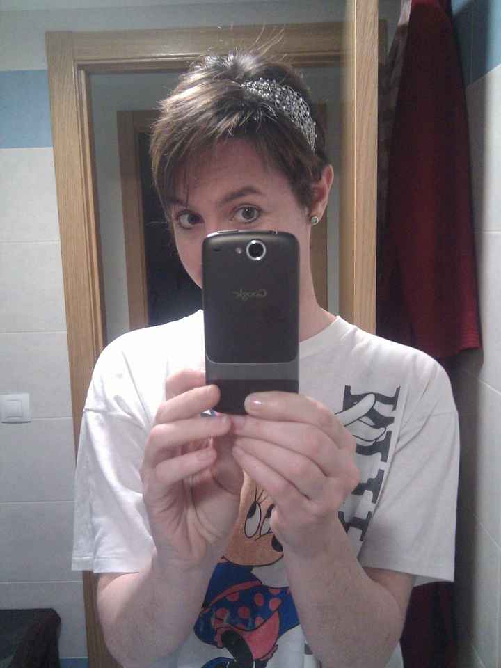 corte y diadema..