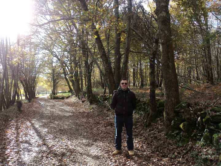 Toño en la carballeira