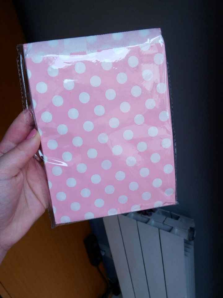 Bolsitas de papel para pétalos - 1