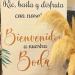 María