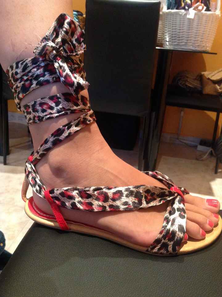 Sandalias de invitadas