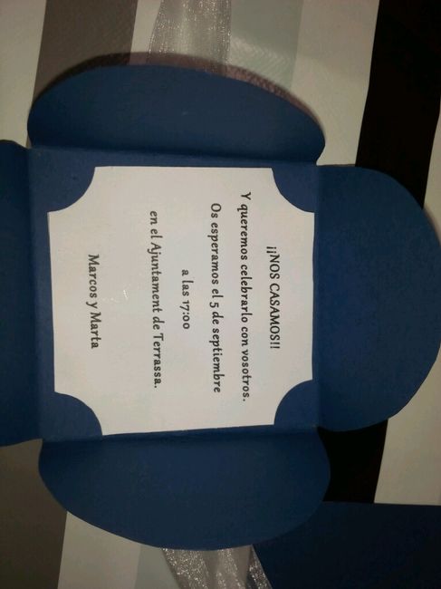 Ayuda! busco sobres/cajitas para invitaciones - 1
