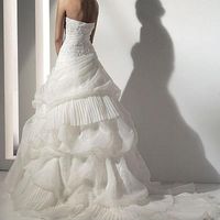 Mi vestido por detrás