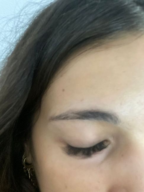 Problema a seis días de la boda (extensiones de pestaña) 2