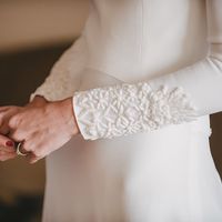  Bordado a mano mangas y espalda de novia - 1