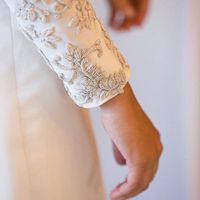  Bordado a mano mangas y espalda de novia - 2