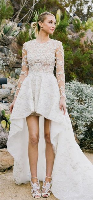 ¿Outfit de novia poco tradicional? - 6
