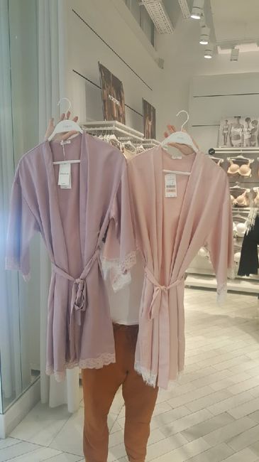 Bata y camisón de novia - 1